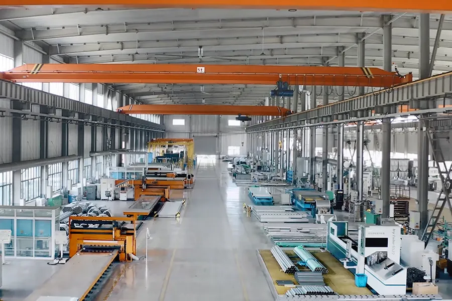 Commercial Vertical Hydroponic Systems for B2B Clients